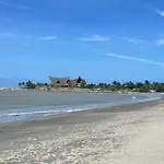 Apartamento de Lujo, Mejor Zona de Cartagena, Manzanillo del Mar y Playa.